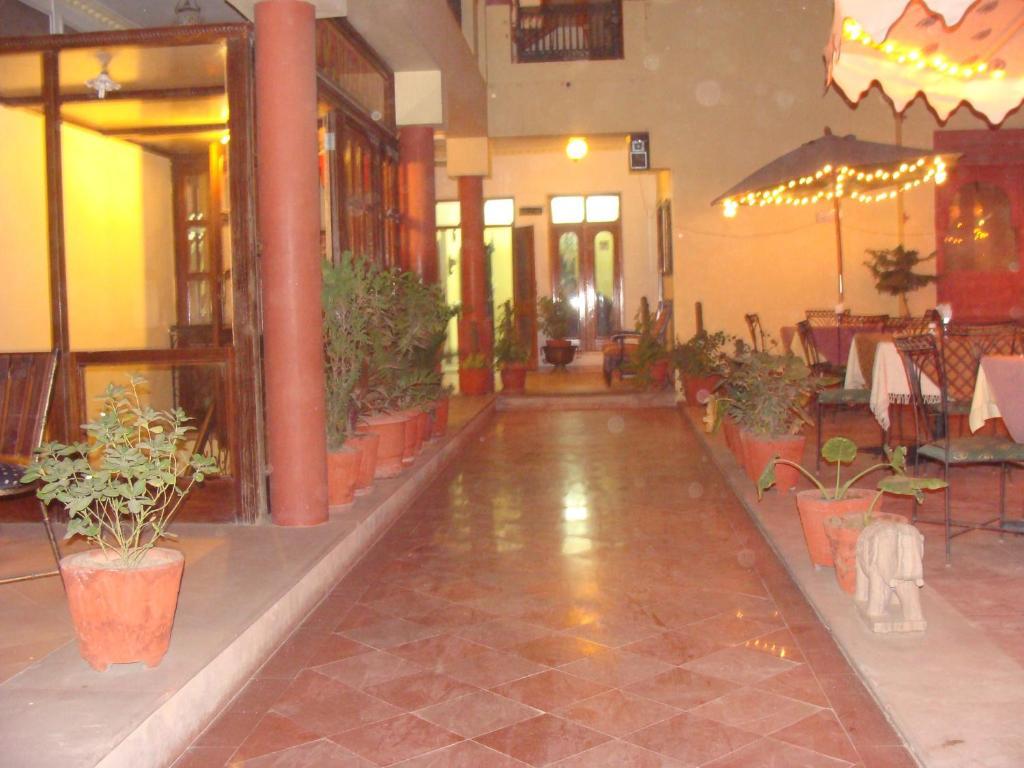 Hotel Desert Winds Bikaner Luaran gambar